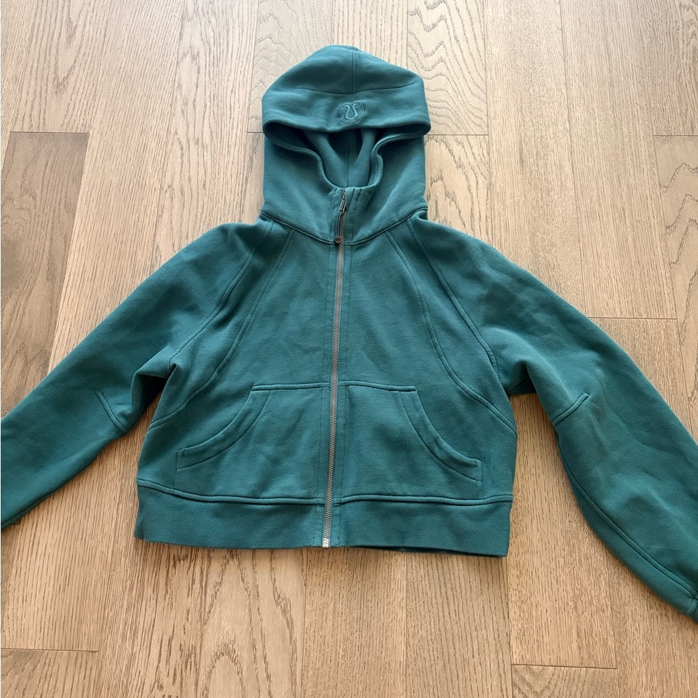 Lululemon Athletica Cropped Hoodie